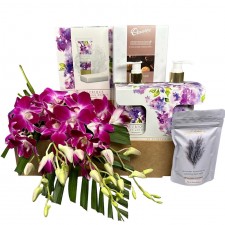 flowers and pamper gift lexi vogue in a vase